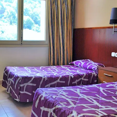 Alfa 2* Encamp
